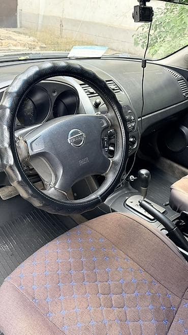 01: Nissan Altima: 2002 г., 2.5 л, Автомат, Бензин, Седан — 5