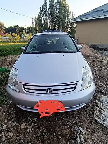 Honda Stream: 2002 г., 1.7 л, Механика, Бензин, Универсал at lalafo.kg Honda Stream: 2002 г., 1.7 л, Механика, Бензин, Универсал