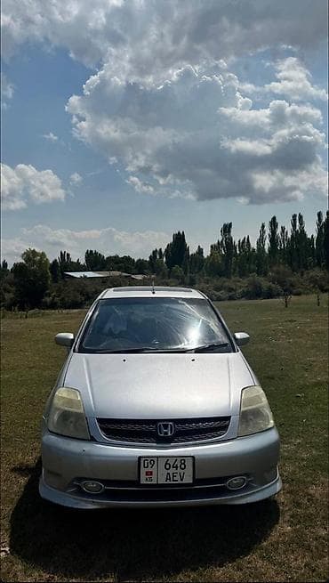 водный мото: Honda Stream: 2002 г., 2 л, Автомат, Бензин, Минивэн — 2
