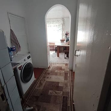район фучика: 2 комнаты, 36 м², Общежитие, 1 этаж, Косметический ремонт — 2