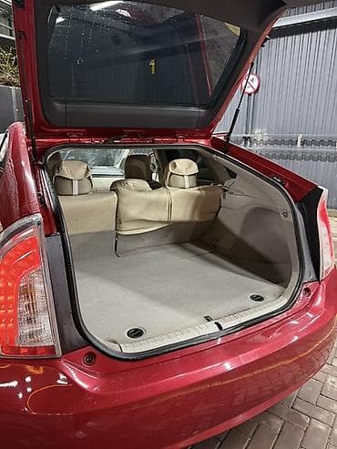 селика: Toyota Prius: 2015 г., 1.8 л, Вариатор, Гибрид, Хэтчбэк — 7