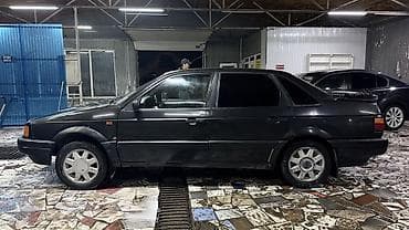 devo matiz: Volkswagen Passat: 1990 г., 1.8 л, Механика, Бензин, Седан — 3