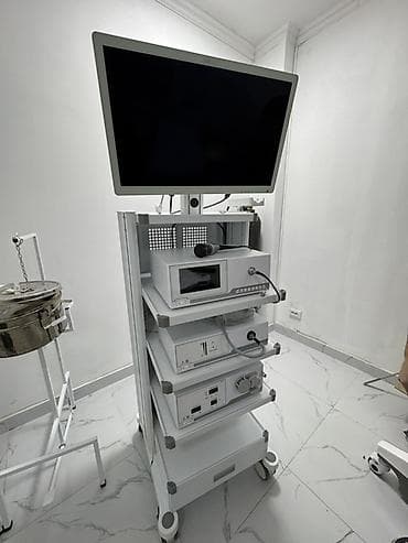 Медицинское оборудование: Эндоскопическая стойка с монитором и комплектом модульного — 1