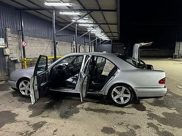 Продажа авто: Mercedes-Benz E-Class: 1999 г., 4.3 л, Автомат, Бензин, Седан — 7
