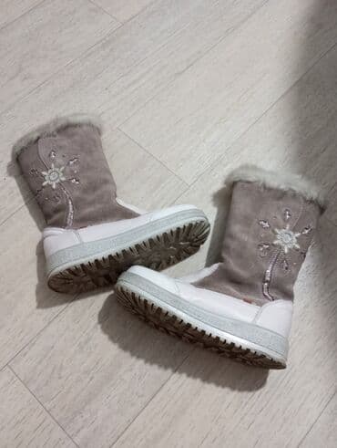 Прокат одежды: Продаю сапожки натуральная кожа, овчина, производство Россия,размер 28 — 1