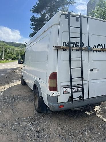 эо 3322: Легкий грузовик, Mercedes-Benz, Стандарт — 2