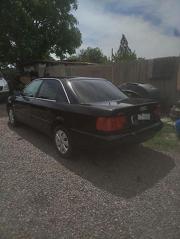 Продажа авто: Audi A6: 1994 г., 2 л, Механика, Бензин, Седан — 3