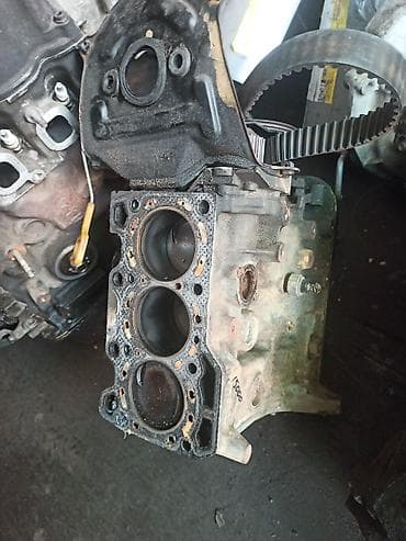 Продаются блок 
На Дэу Матиз
Привозной Корея