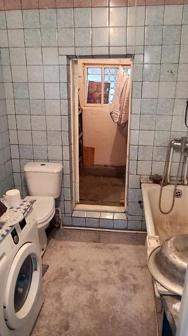 площадь победы: Срочно продаю дом с участком 11 соток в районе Рабочего Городка. Дом — 9