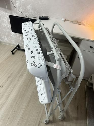 складной тазик для купания: Пеленальный столик ComfortBaby со встроенной ванночкой обеспечивает — 4