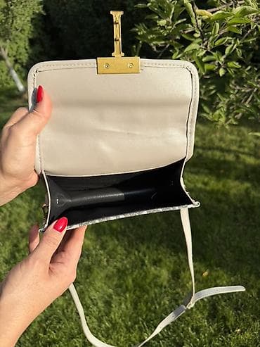 спортивный сумка: Классическая сумка, Dior, Материал: Комбинированный материал, Регулируемый ремень, Женские, Б/у — 2