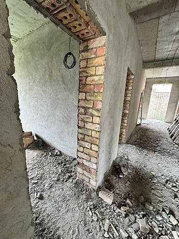 в нарыне: 🏡 ПРОДАЁТСЯ КОММЕРЧЕСКОЕ ПОМЕЩЕНИЕ под ПСО В ТОПОВОЙ ЛОКАЦИИ 📍 Район — 4