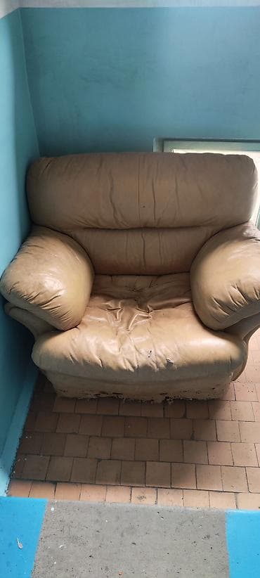 Предлагайте цену или даромКресло мягкое, широкое, с объемными