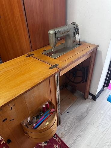 Швейная машина Механическая, Ручной