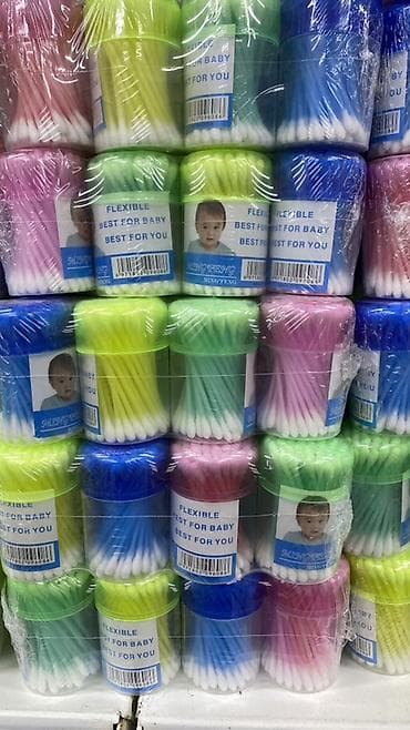 Ватные палочки в пластиковых и картонных