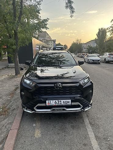 Toyota RAV4: 2021 г., 2.5 л, Автомат, Бензин, Кроссовер at lalafo.kg Toyota RAV4: 2021 г., 2.5 л, Автомат, Бензин, Кроссовер