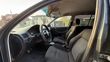 wolksvagen: Volkswagen Golf: 2000 г., 1.6 л, Автомат, Бензин, Хэтчбэк — 8