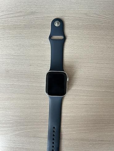 Apple Watch SE 2 поколение Смарт‑часы с прямоугольным экраном и