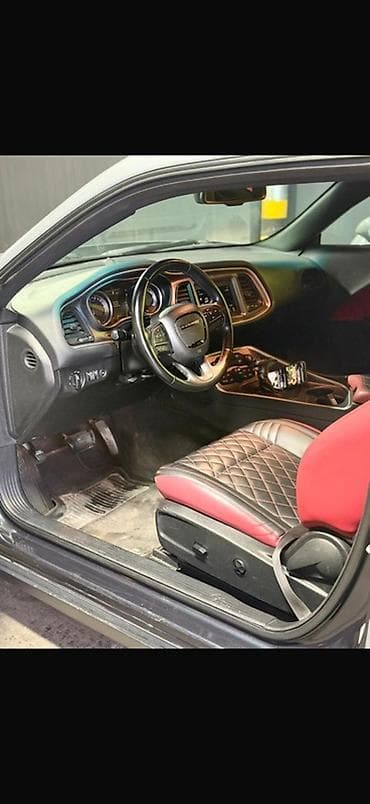 водовоз купит: Dodge Challenger: 2019 г., Автомат, Бензин, Купе — 3