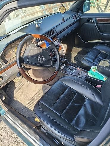 g 63: Mercedes-Benz E-Class: 1996 г., 2.2 л, Автомат, Бензин, Универсал — 6