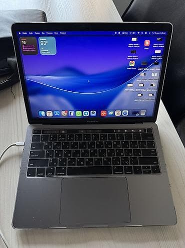 MacBook Pro 13" (Retina 2560×1600), серый космос Ключевые at lalafo.kg MacBook Pro 13" (Retina 2560×1600), серый космос Ключевые