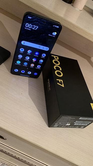 poco c61: Poco F7, 512 ГБ, цвет - Черный — 3