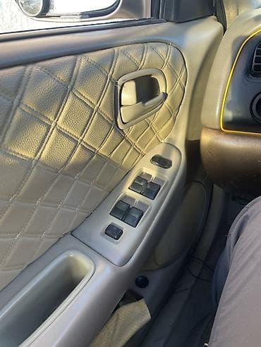 авто подборщик: Mazda 626: 1998 г., 2 л, Механика, Бензин, Седан — 10