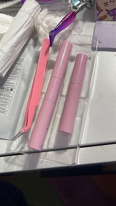 ресницы накладные: Набор для наращивания ресниц Eyelash Artist Состав: - 2 большие — 3