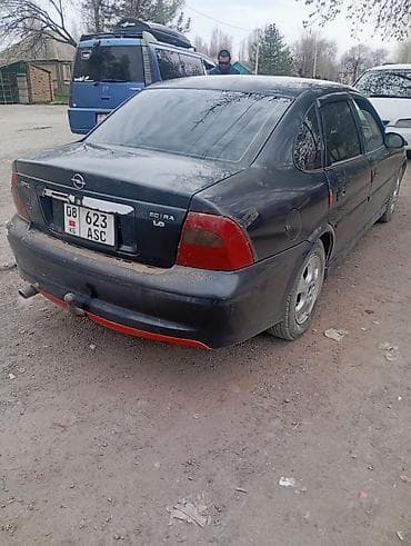 Opel Astra: 2001 г., 1.6 л, Механика, Бензин, Седан at lalafo.kg Opel Astra: 2001 г., 1.6 л, Механика, Бензин, Седан