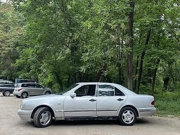 sl 55: Mercedes-Benz E-Class: 1997 г., 3 л, Механика, Дизель, Седан — 4