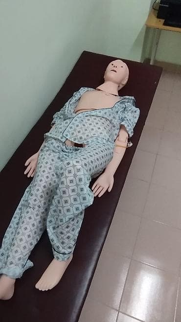 Учебный медицинский манекен пациента (полноразмерный, взрослый) -