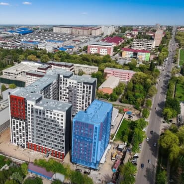 сдаю помещения ош: Продаю Офис 131 м², С ремонтом, Без мебели, Многоэтажное здание, 1 этаж — 1