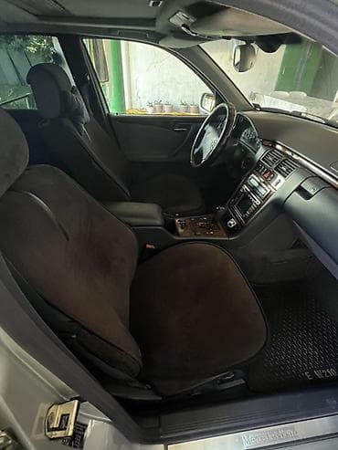 аренда bmw 7 series: Mercedes-Benz E-Class: 2001 г., 2.7 л, Автомат, Дизель, Седан — 5