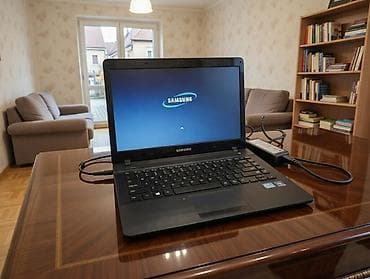 Рабочий ноутбук windows 10 core i3 samsung только батарею не держит