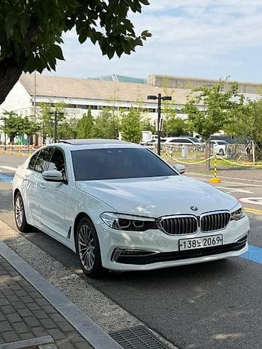 BMW 5 series: 2020 г., 2 л, Автомат, Бензин, Седан at lalafo.kg BMW 5 series: 2020 г., 2 л, Автомат, Бензин, Седан
