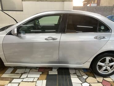 чайный сервиз на 15 предметов: Дверь Передняя левая Honda, Б/у, Оригинал — 1