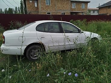 Daewoo Nubira: 1999 г., Механика, Седан — 6