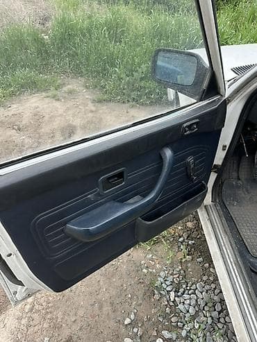 бмв м3 е30: BMW 5 series: 1985 г., Седан — 8