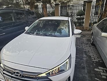 Hyundai Avante: 2019 г., 1.6 л, Вариатор, Бензин, Седан