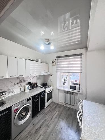 Продажа квартир: 3 комнаты, 68 м², Сталинка, 2 этаж, Евроремонт — 1