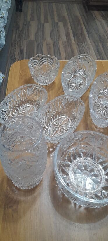 красивые вещи: Продаю хрусталь Советский.Большие.Сост отличное.Цена 1000 сом шт.Какой — 4