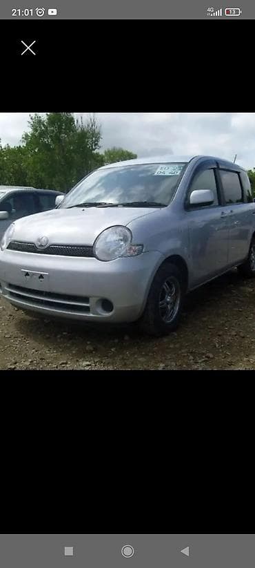 subaru outback br: Toyota Sienta: 2003 г. — 1