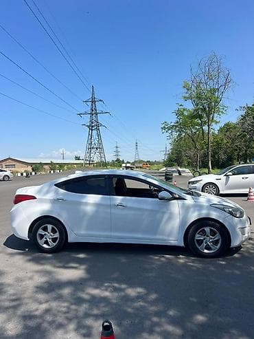 2011: Hyundai Elantra: 2011 г., 1.8 л, Автомат, Бензин, Седан — 3