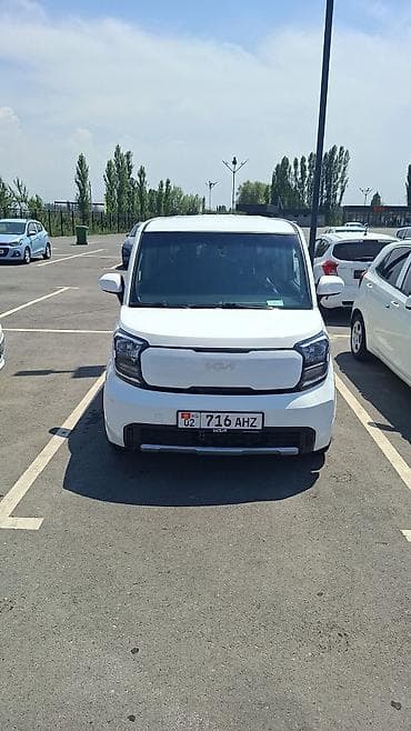 tesla model y: Kia Ray: 2025 г., 1.1 л, Типтроник, Бензин, Хэтчбэк — 7