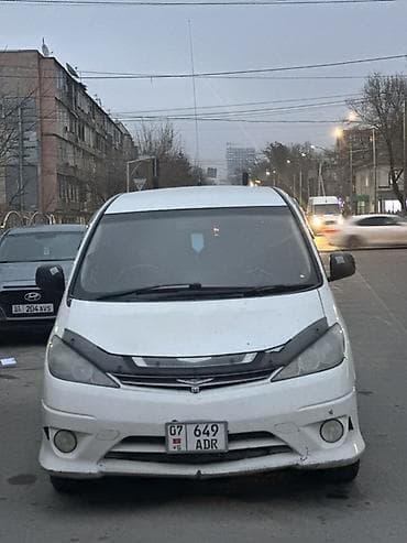 Toyota Estima: 2004 г., 3 л, Автомат, Газ, Минивэн — 5