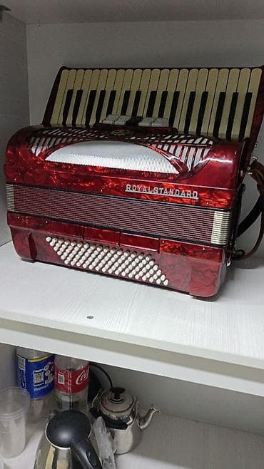 кыргызские музыкальные инструменты: Аккордеон ROYAL STANDARD - Немецкая марка Royal Standard — 2