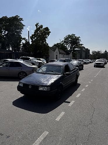 Volkswagen Passat: 1991 г., 1.8 л, Кол менен иштөөчү, Газ, Седан — 6