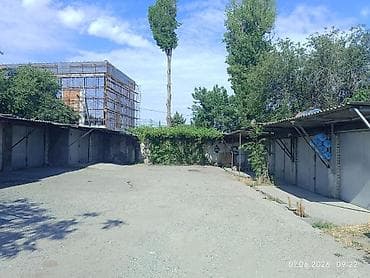 помишения в аренду: 18 м², Бетонный — 2