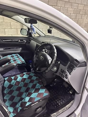 Toyota: Toyota Ipsum: 2003 г., 2.4 л, Автомат, Бензин, Минивэн — 6