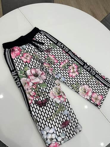 Джинсы и брюки, цвет - Розовый, Новый